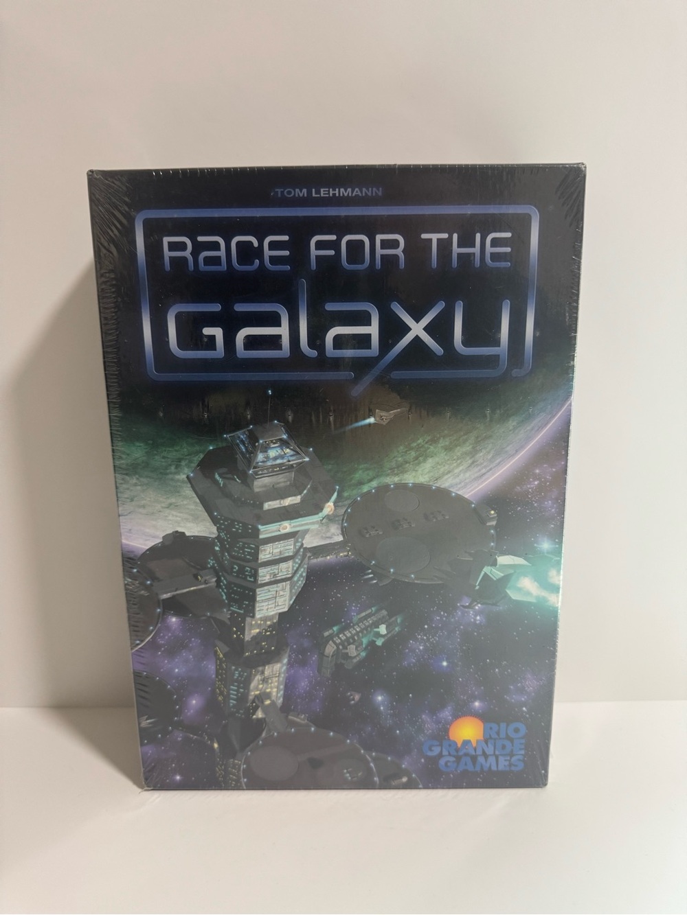 Race for the Galaxy Board Game by Rio Grande Games - 2007 Edition